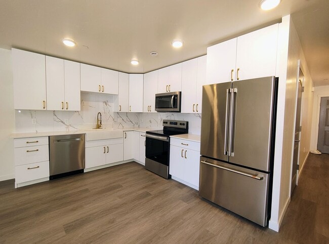 Building Photo - 16852 N Idaho Center Blvd