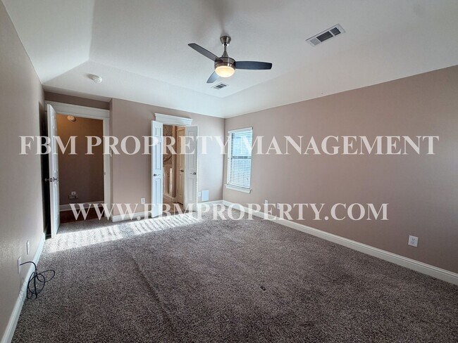 Building Photo - 163 Highland Dr