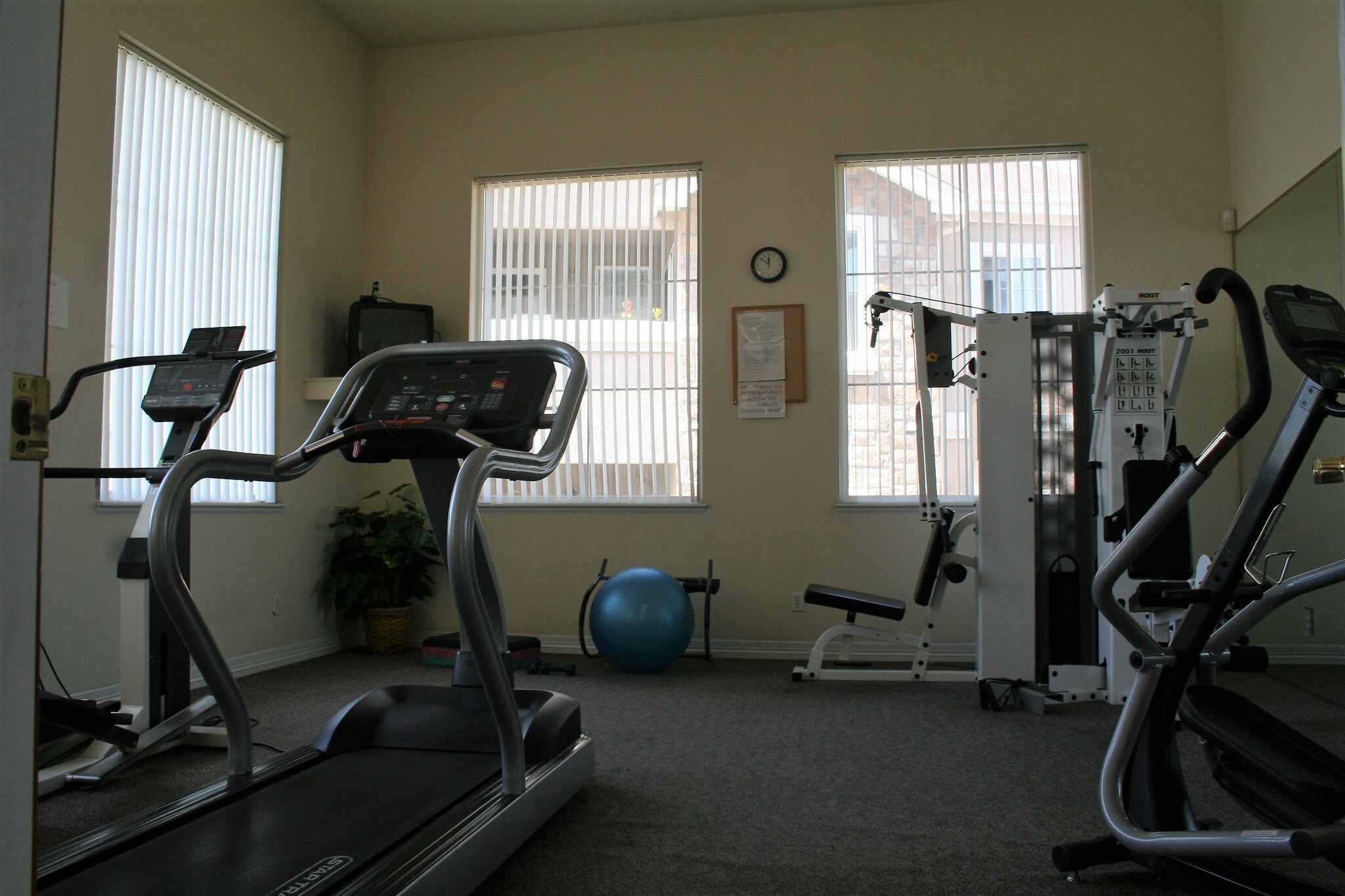 Clubhouse Gym - 3810 Strawberry Field Grv