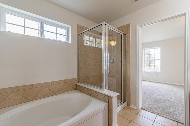 Building Photo - 13803 Laramie Hill