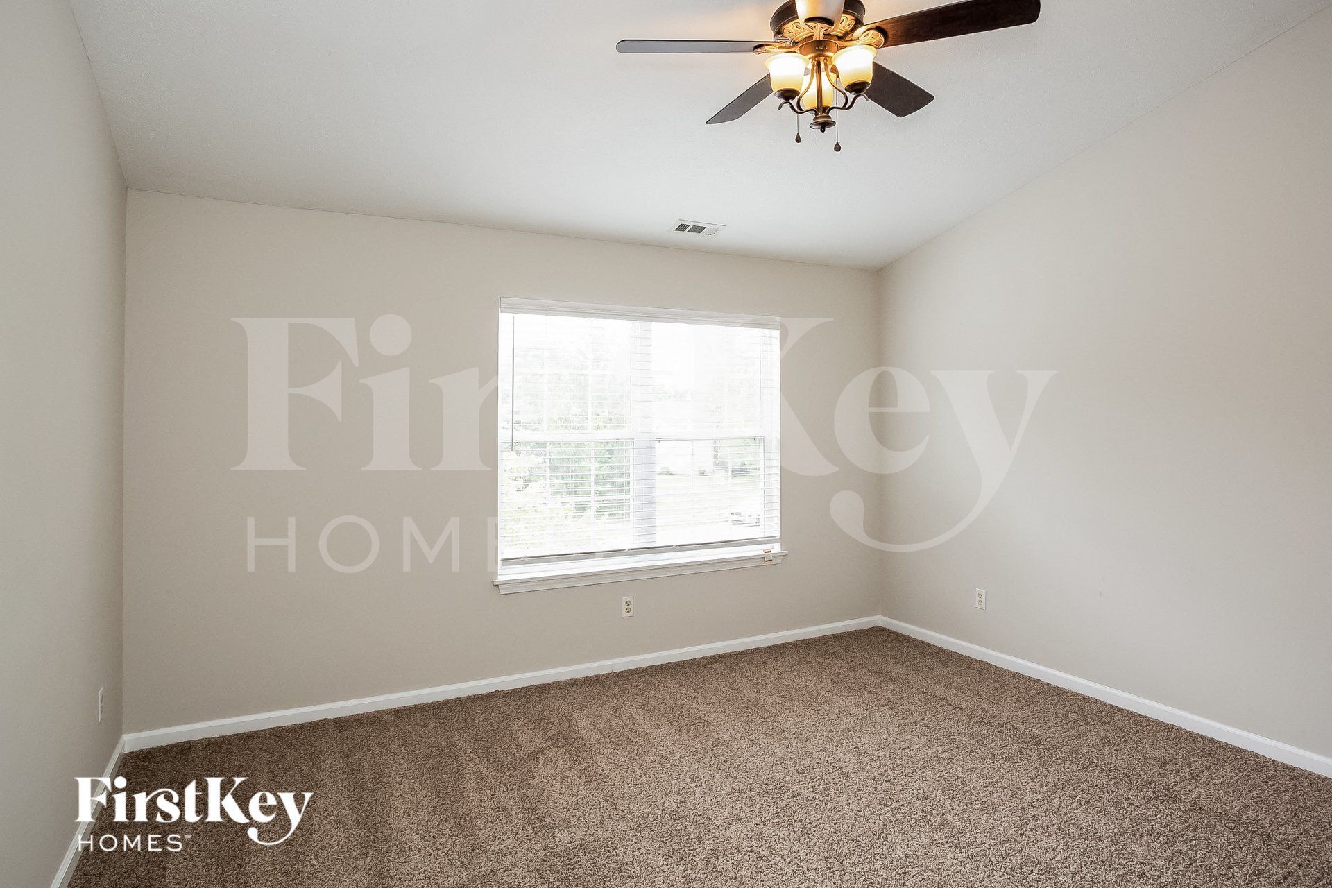 Building Photo - 17651 Willow Creek Way