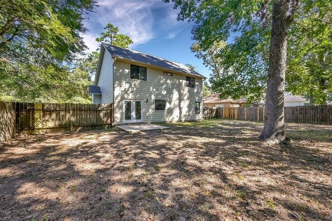 Building Photo - 9020 Zapata Way
