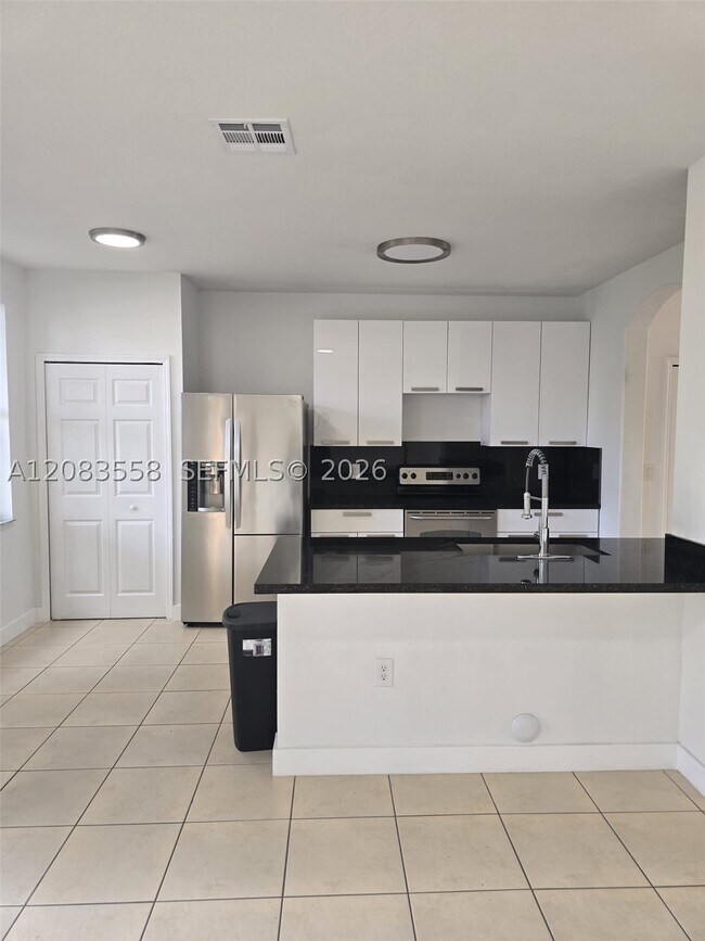 Building Photo - 10824 SW 240th St