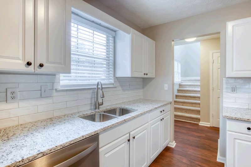 Building Photo - 3036 Regal Park Ct