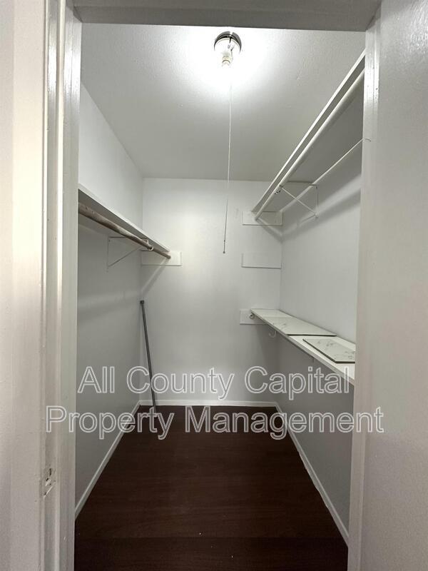 Building Photo - 2904 Sweeney Ln