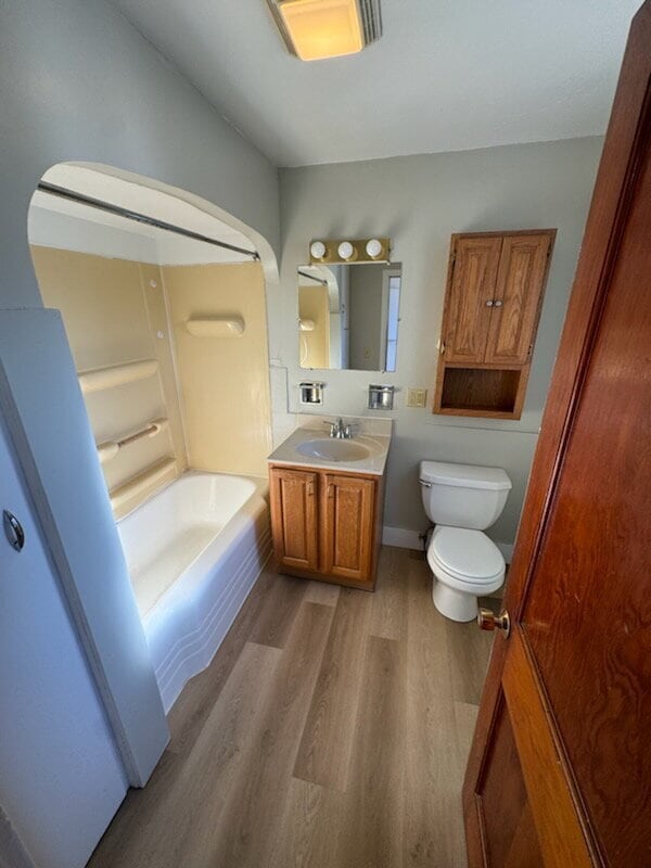 Building Photo - 2-Bed Duplex in Minster