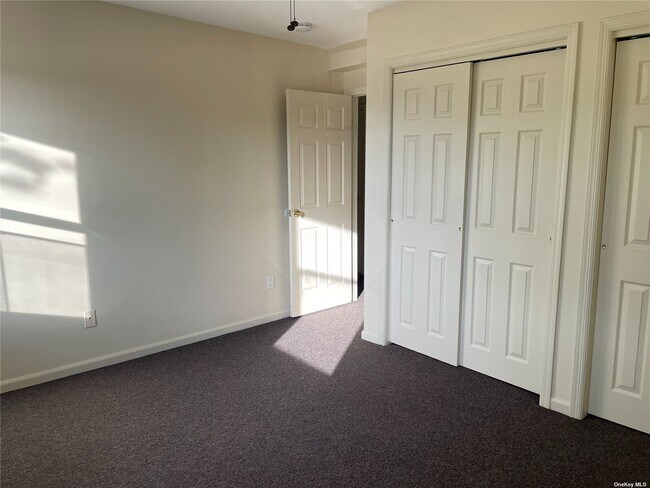 Building Photo - 64 N Main St