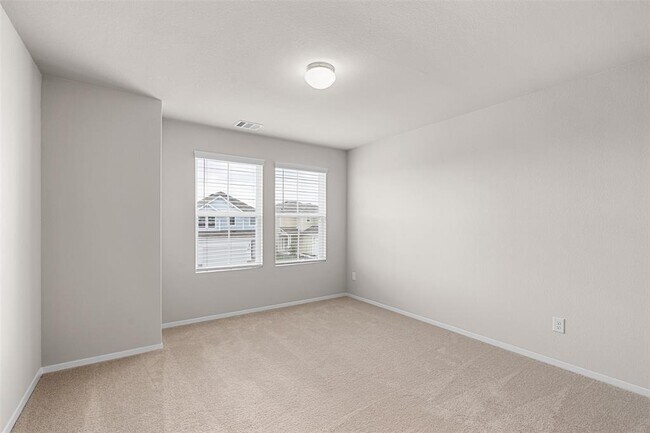 Building Photo - 2606 Derwent Dr