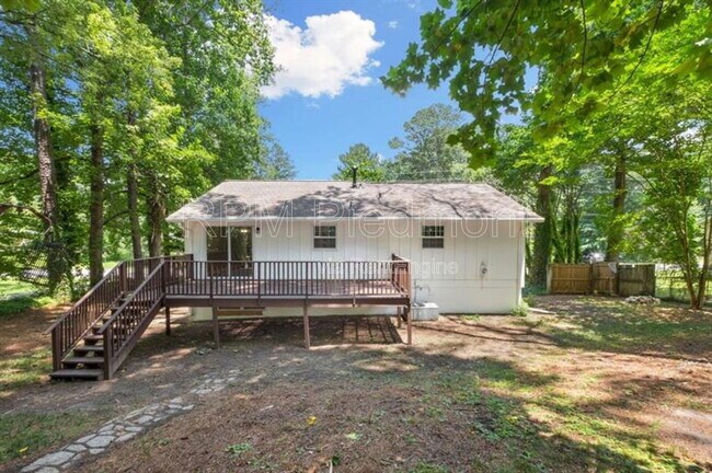 Building Photo - 2966 Fern Valley Dr SW