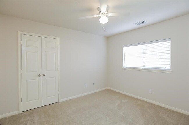 Building Photo - 11414 Ryan Manor Dr