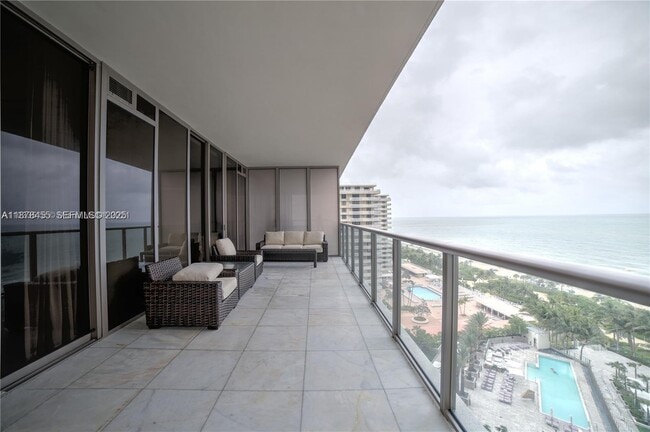 Building Photo - 9705 Collins Ave
