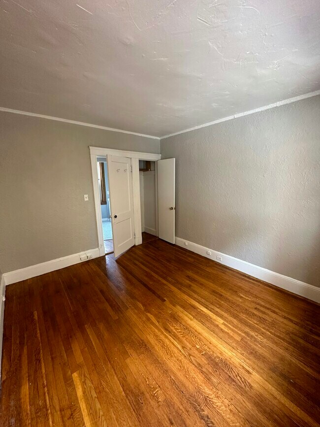 Building Photo - 99 Hancock St