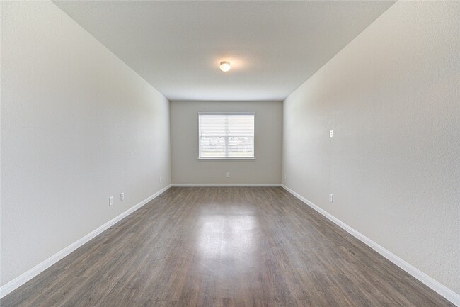Building Photo - 3707 W Alessano Ln