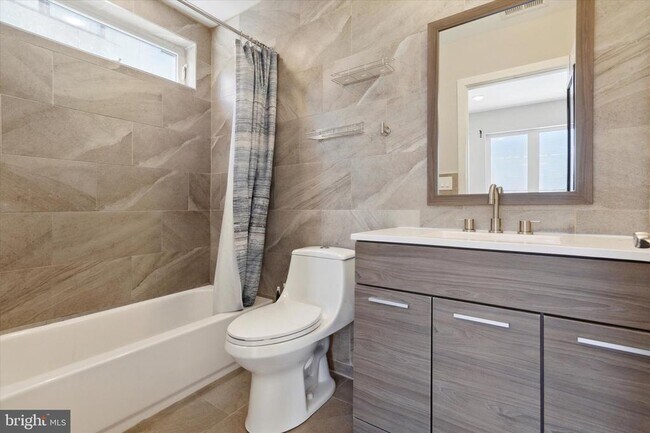 Building Photo - 1312 N 18th St