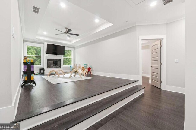 Building Photo - 1480 Chandler Rd