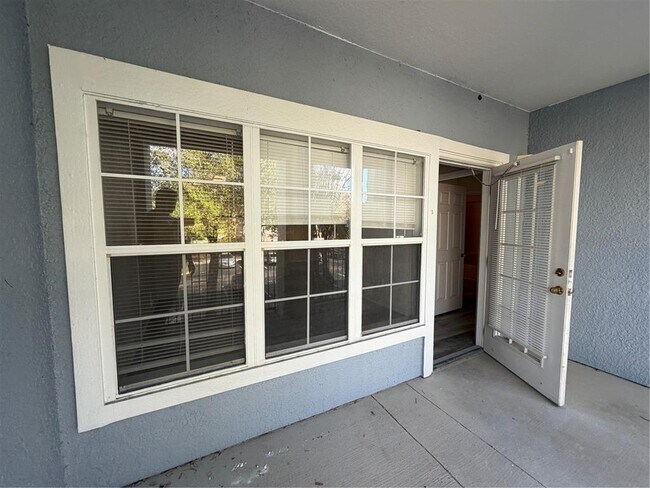 Building Photo - 3561 Conroy Rd