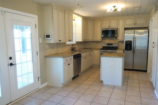 Building Photo - 3111 Berryfield Ln