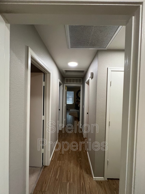 Building Photo - 15439 W Cortez St