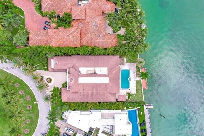 Building Photo - 166 Bal Bay Dr