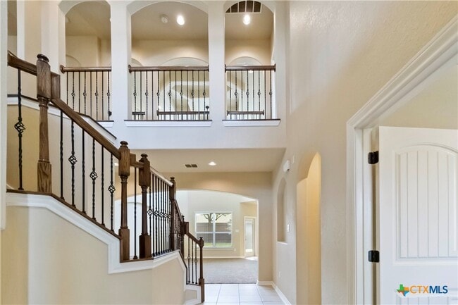 Building Photo - 3621 Cinkapin Dr