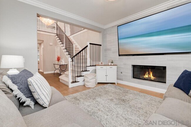 Building Photo - 15677 Via Montecristo