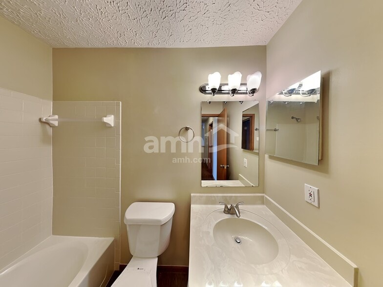 Building Photo - 239 Galloway Ridge Dr