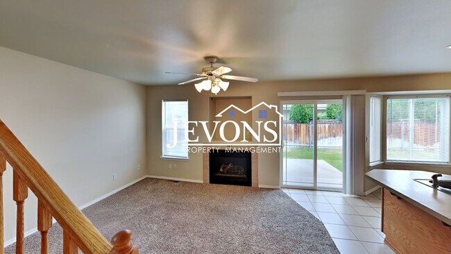 Building Photo - Enjoy this beautiful West Valley home with...