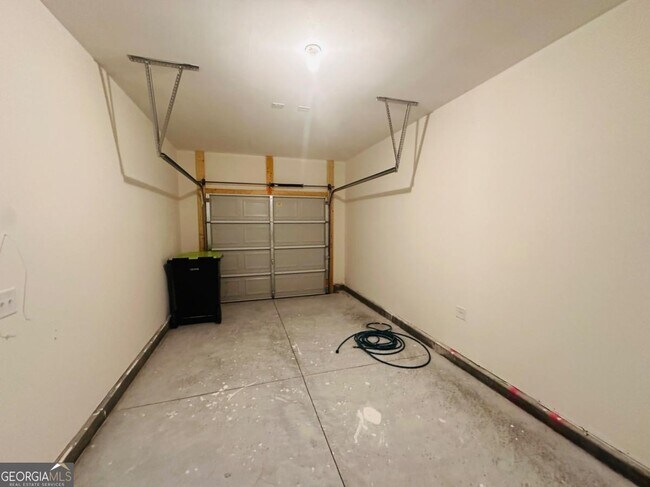 Building Photo - 423 Towson St