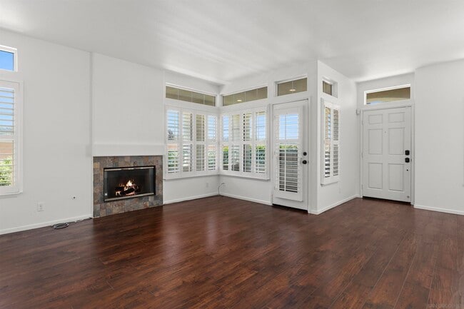 Building Photo - 12650 Springbrook Dr
