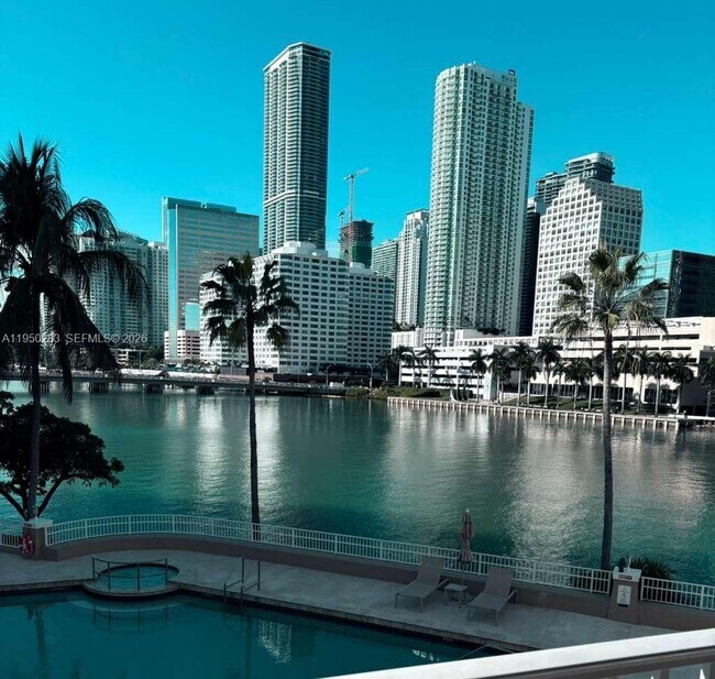 Building Photo - 701 Brickell Key Blvd