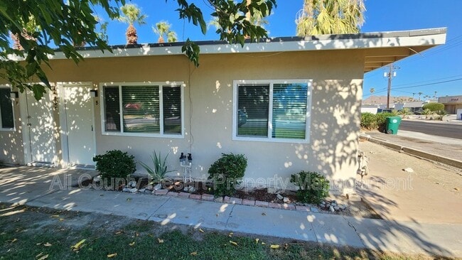 Primary Photo - 44868 Santa Anita Ave