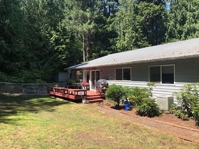 Building Photo - 7600 NW Wildcat Lake Rd