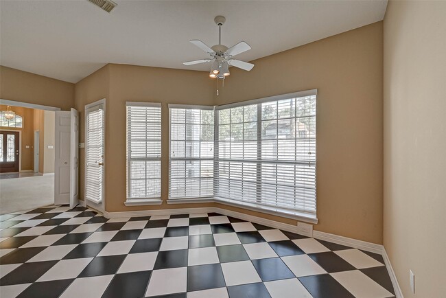 Building Photo - 14303 Reissen Ln
