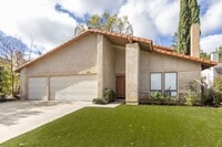 Building Photo - Move-in Ready - Available March 1