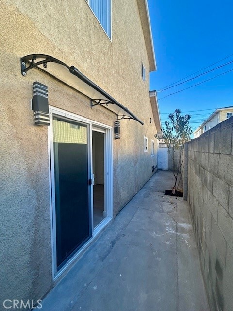 Building Photo - 5945 Riverton Ave