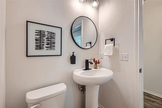 Building Photo - 10504 Abana Way