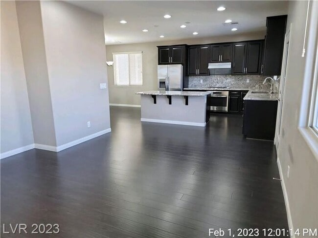 Building Photo - COMING SOON - Ready no later than Mid-March