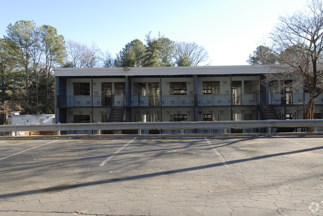 Building Photo - Flipper Temple