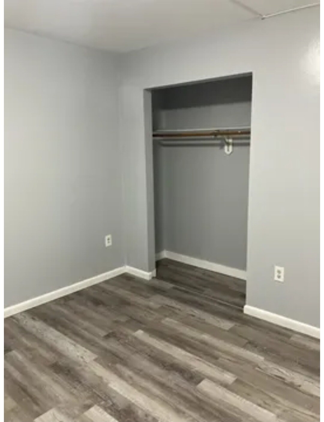 Building Photo - 23 Shirley St