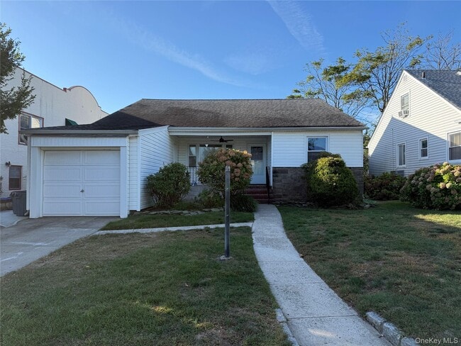 Primary Photo - 518 W Olive St