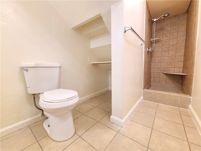 Building Photo - 3891 Locust St