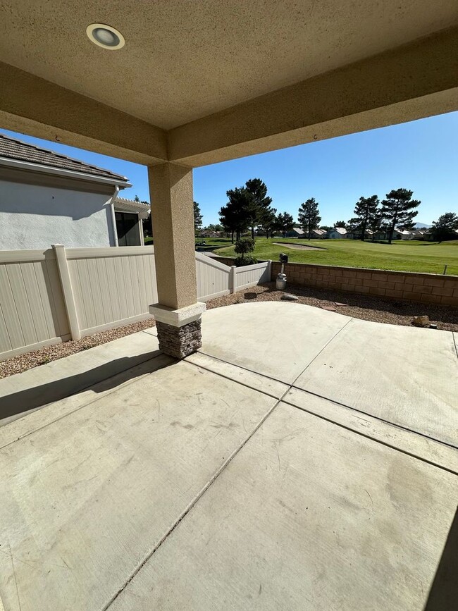 Building Photo - CUTE 2 BEDROOM HOME IN JESS RANCH 55+ COMM...