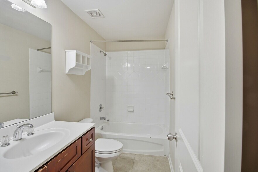 Building Photo - 3044 Big Sky Ln