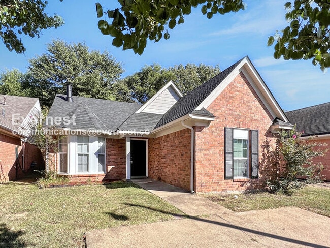 Building Photo - 7594 Iris Dr