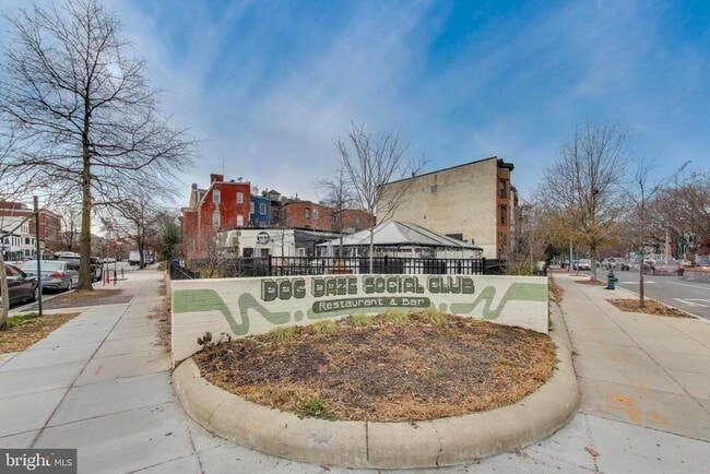 Building Photo - 1550 11th St NW