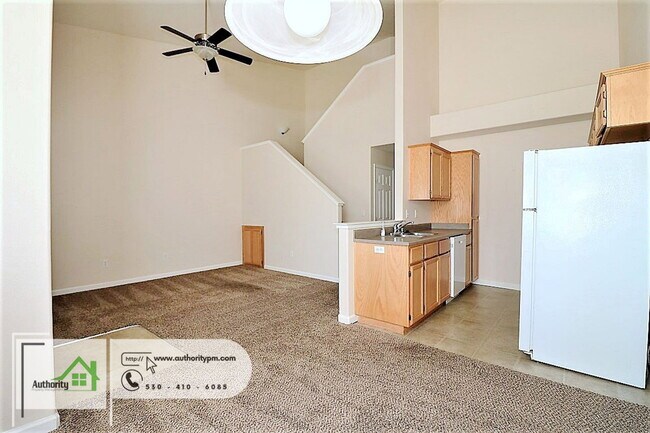 Building Photo - 1294 Mighty Oak Ln