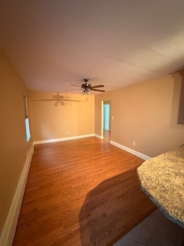 Building Photo - 53 Oxford St