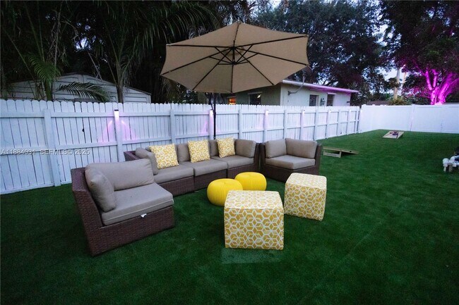 Building Photo - 1435 Grant St