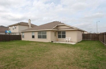 Backyard - 7322 Kingsland