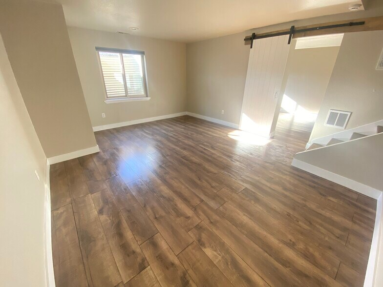 Basement Rec room - 3934 Red Cedar Dr
